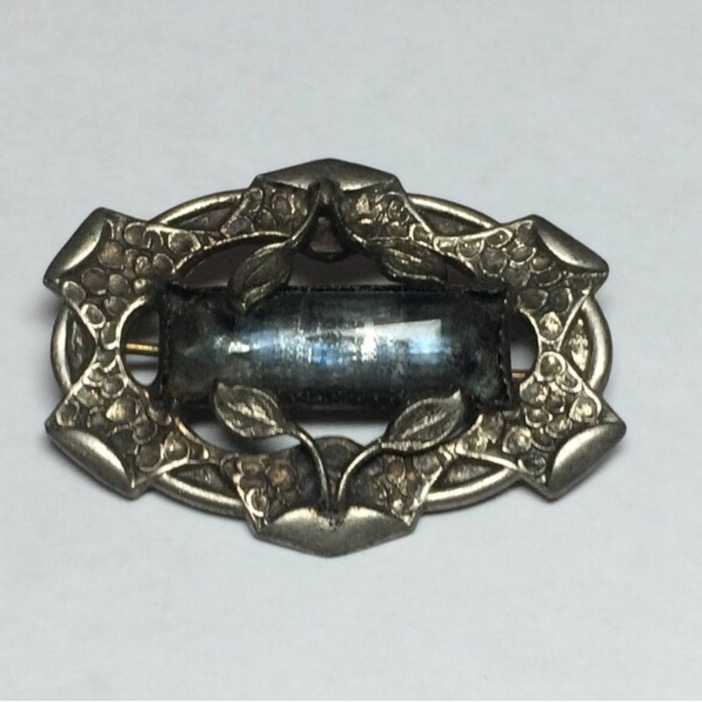 Edwardian Era Silver and Glass Brooch